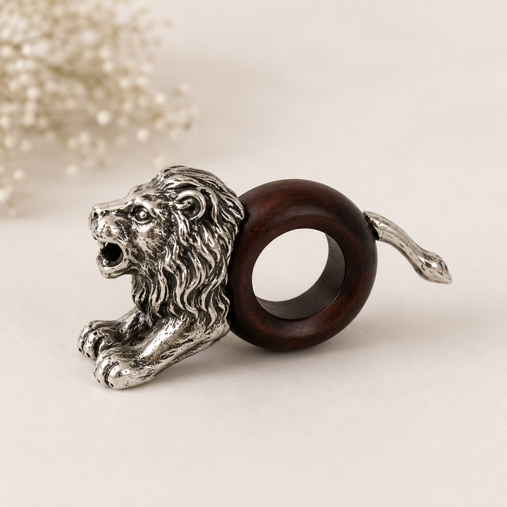 ANIMAL IN WOODS NAPKIN RINGS