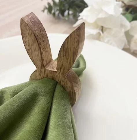 Oak Hare Napkin Ring